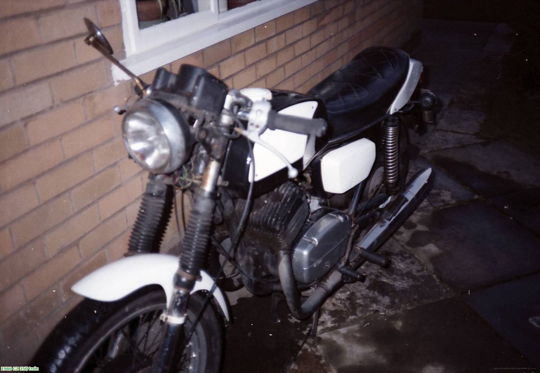 1986 CZ 250 twin