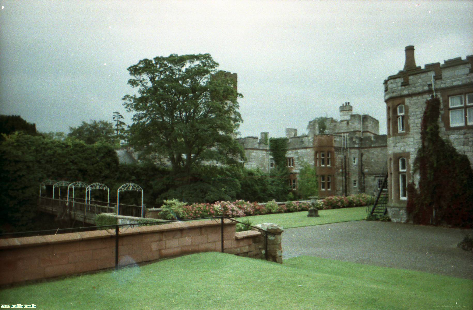 1987 Ruthin Castle