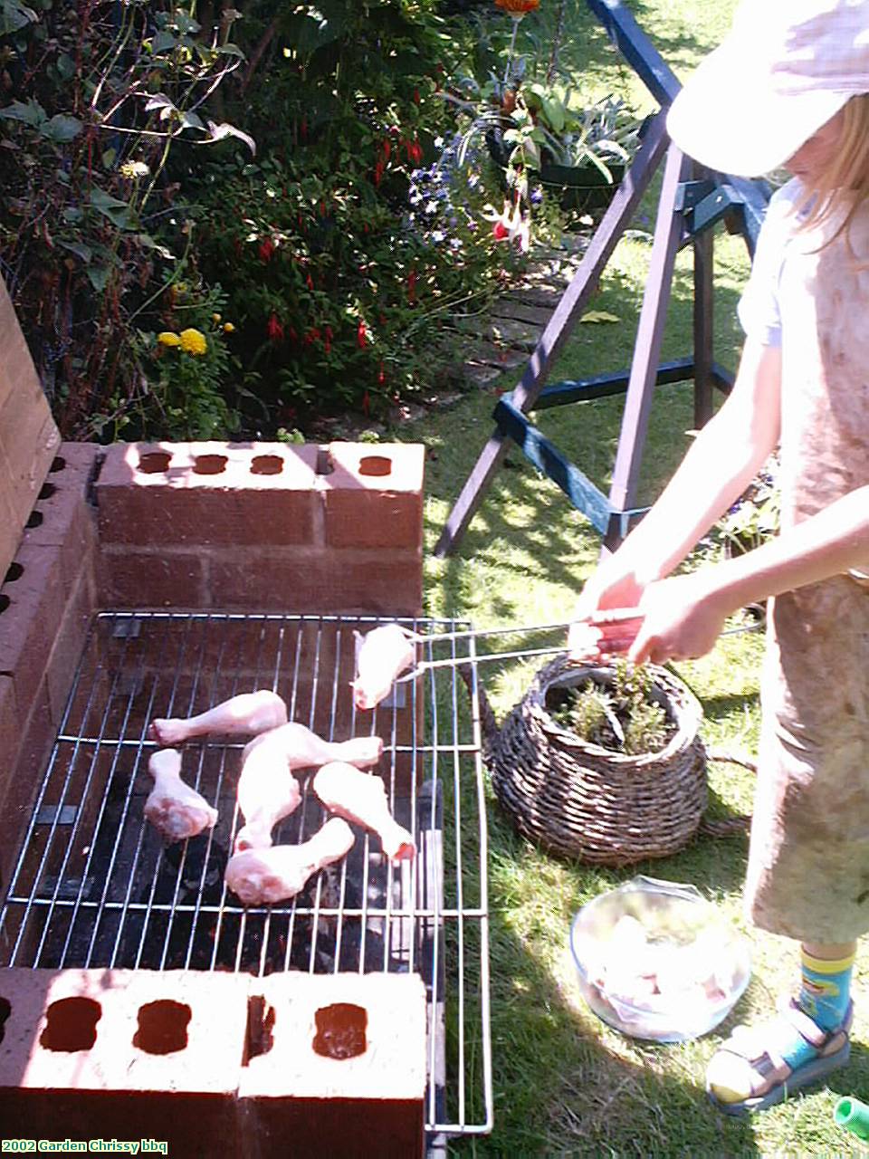 2002 Garden Chrissy bbq