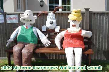  bist 2009 Bisterne Scarecrows Wallace and Gromit