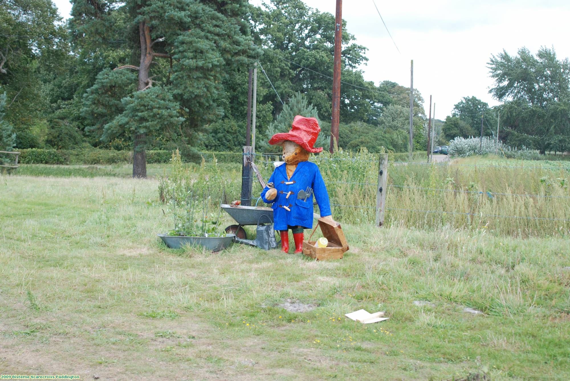 2009 Bisterne Scarecrows Paddington