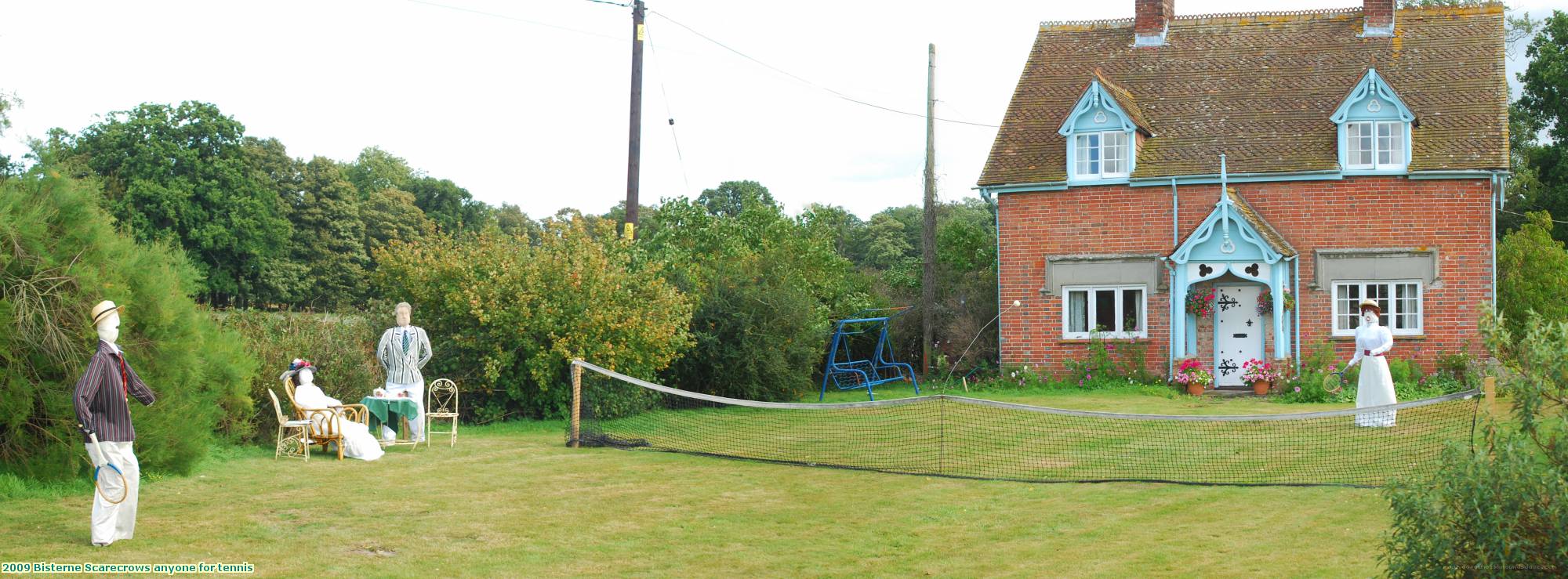 2009 Bisterne Scarecrows anyone for tennis