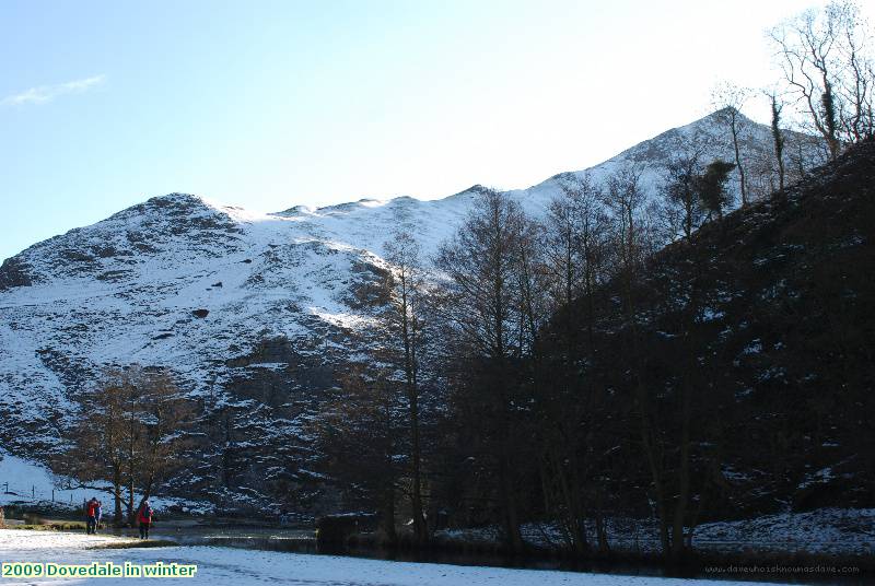 2009 Dovedale in winter