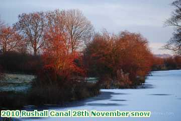  can 2010 Rushall Canal 28th November snow