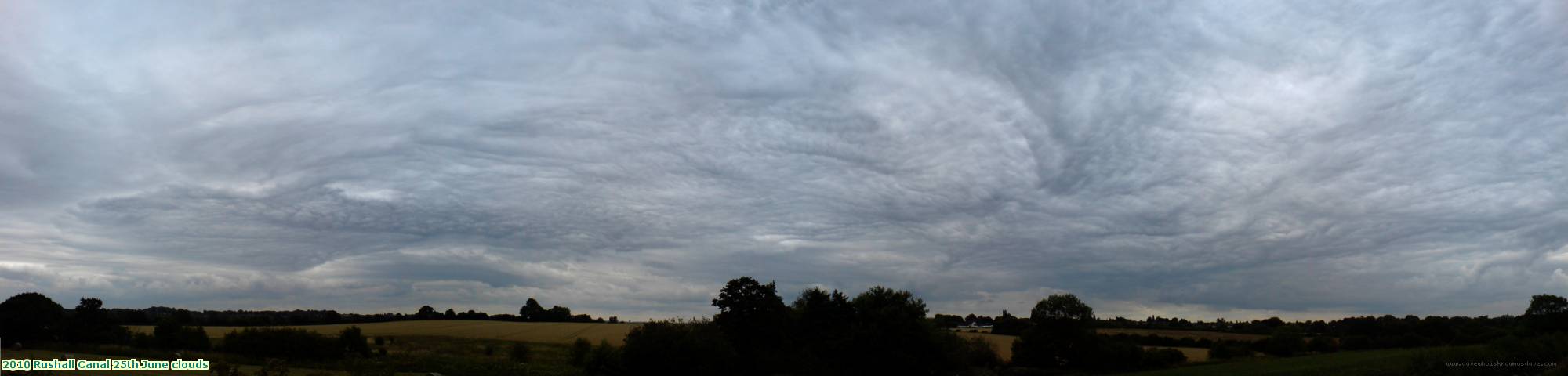 2010 Rushall Canal 25th June clouds