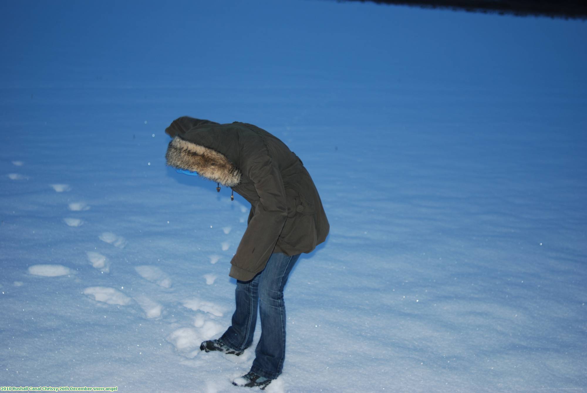 2010 Rushall Canal Chrissy 26th December snow angel