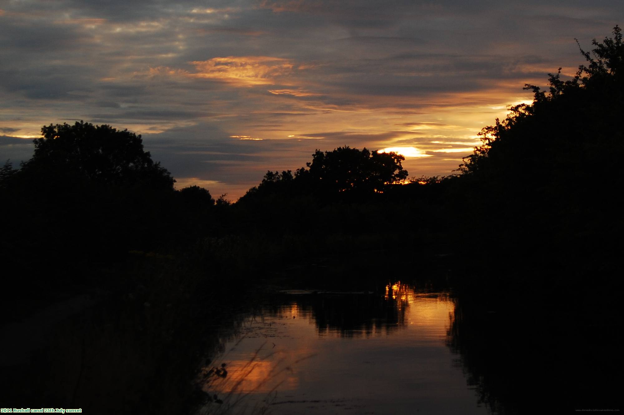 2011 Rushall canal 25th July sunset