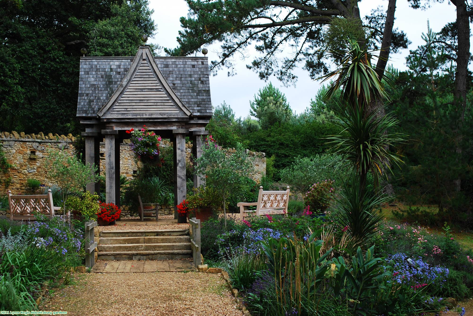 2011 Lyme Regis Abbottsbury gardens