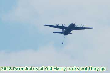  para 2013 Parachutes of Old Harry rocks out they go