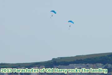  para 2013 Parachutes of Old Harry rocks the landing