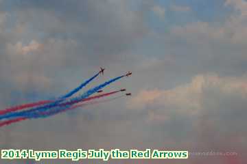  lyme2 2014 Lyme Regis July the Red Arrows