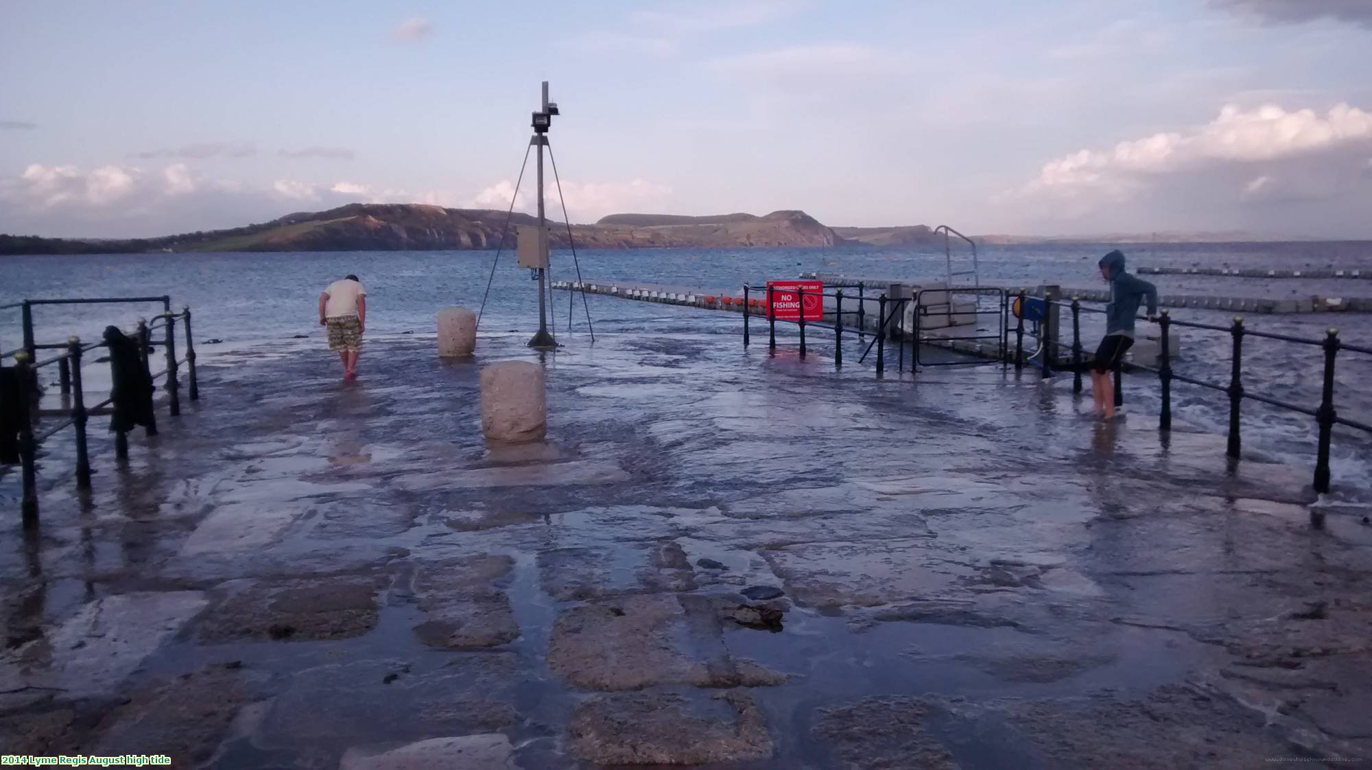 2014 Lyme Regis August high tide