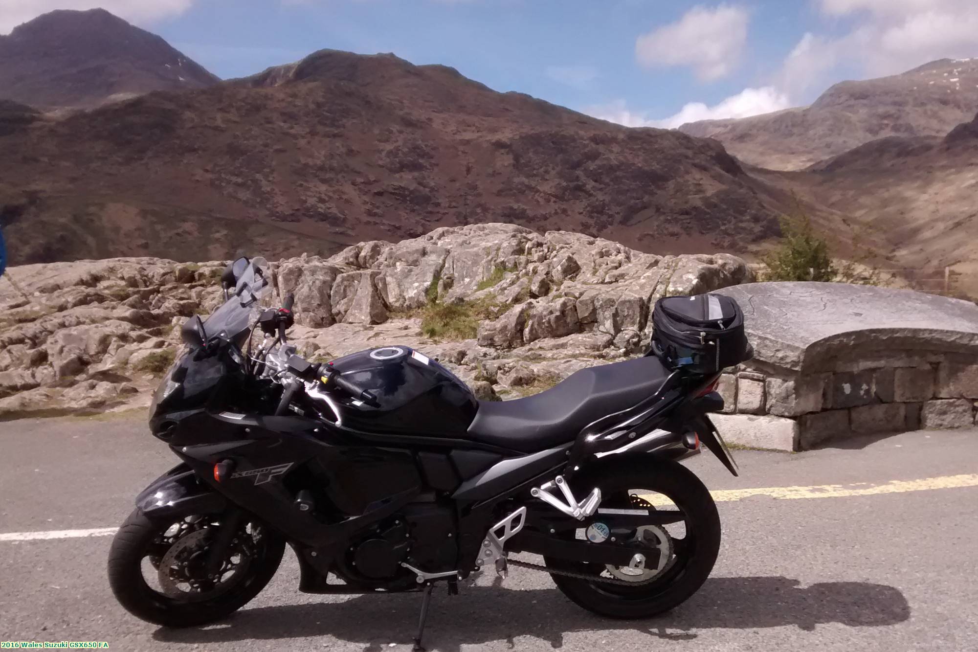 2016 Wales Suzuki GSX650 FA