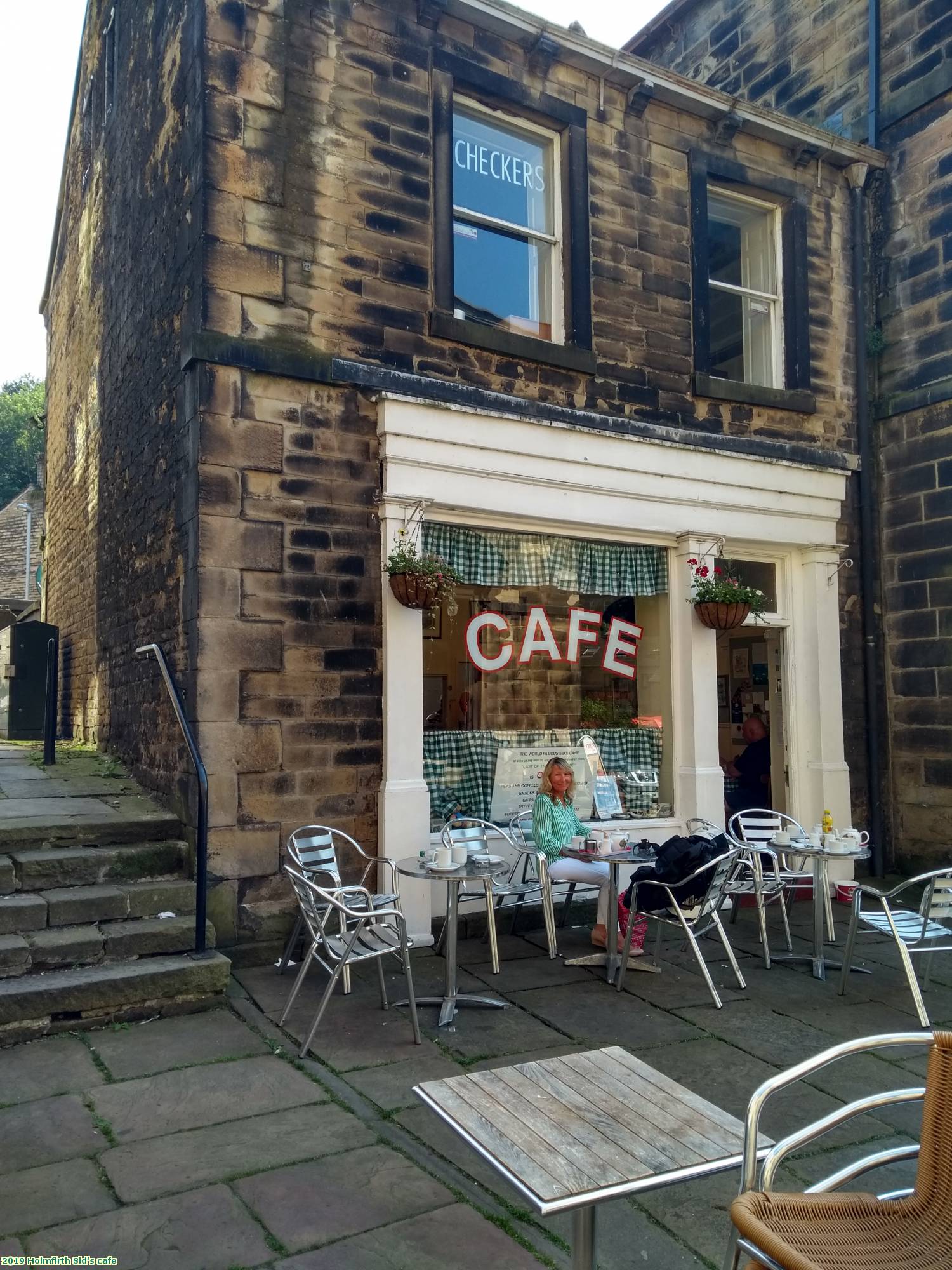 2019 Holmfirth Sid's cafe