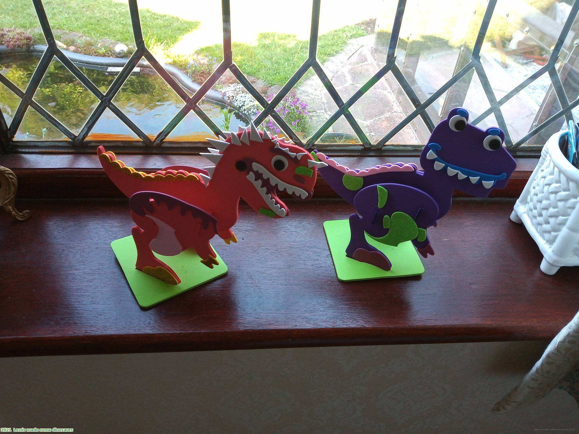 2021  Lewis made some dinosaurs