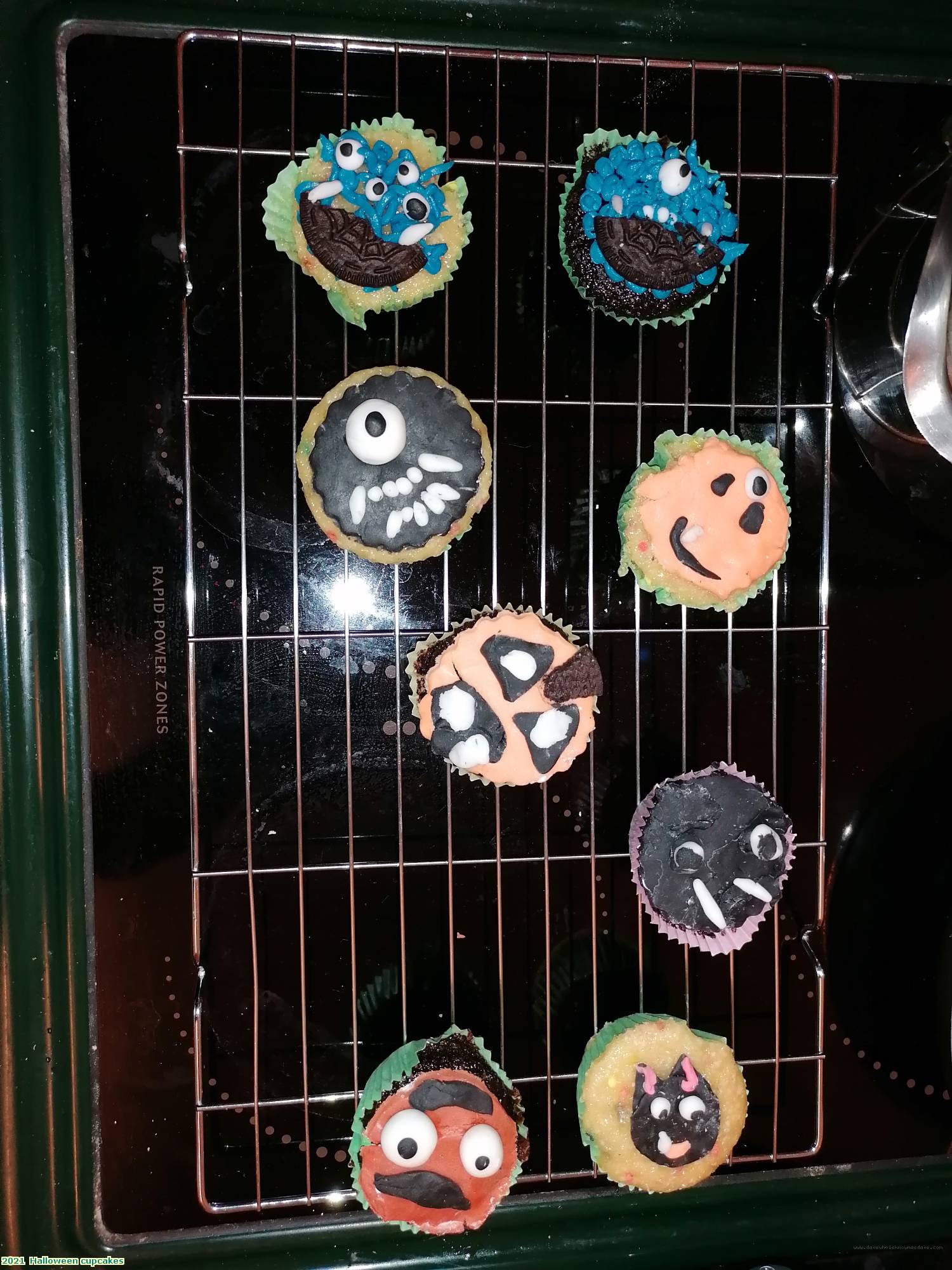 2021  Halloween cupcakes