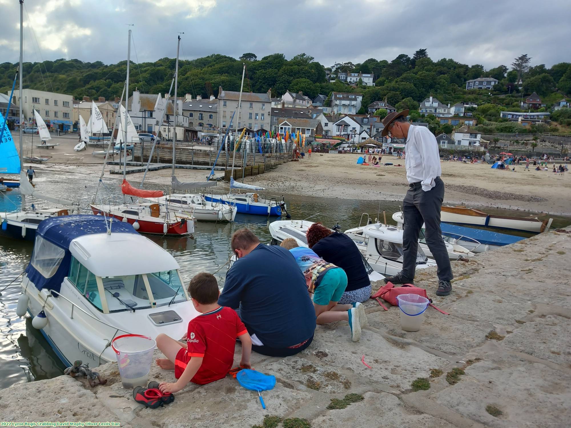 2022 Lyme Regis Crabbing Dan