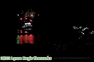  lyme3f 2022 Lyme Regis fireworks